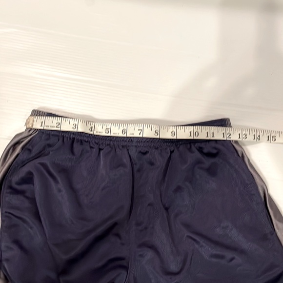 Boys Youth Under Armour loose fit drawstring Athletic Shorts size YXL - Picture 8 of 9